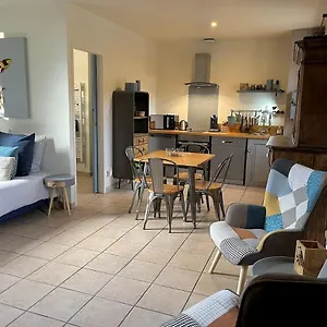 https://latelier-casse-noisettes.hotels-rhonealpes.com